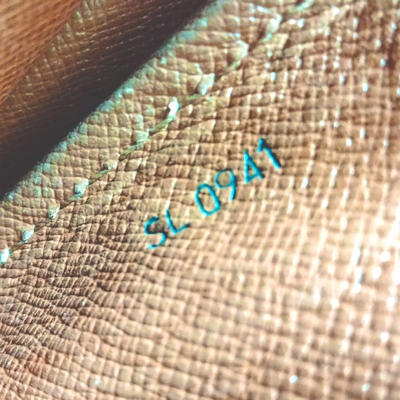 LOUIS VUITTON Cartouchiere GM Monogram Crossbody Shoulder Bag Authentic SL0941 - Picture 4 of 16